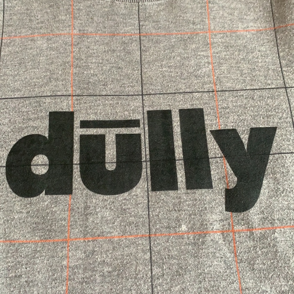 Sweatshirt Tee - Picture 2 of 6